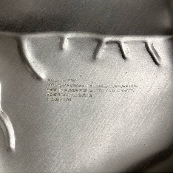 New vintage! Aluminum 1975 Holly Hobbie cake pan by American Greetings Corp - Picture 4 of 7